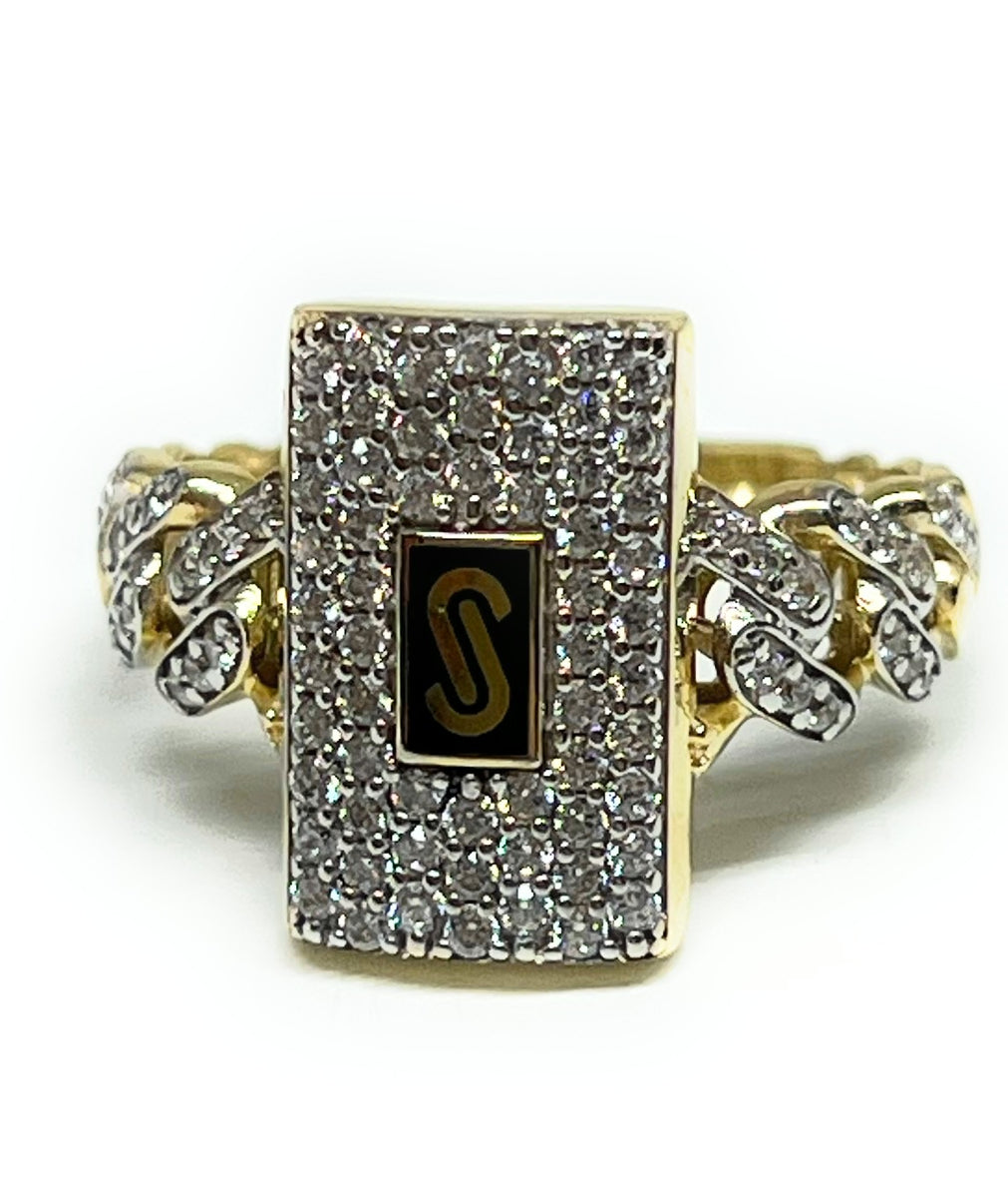 E4A624F6-364F-4060-9F06-