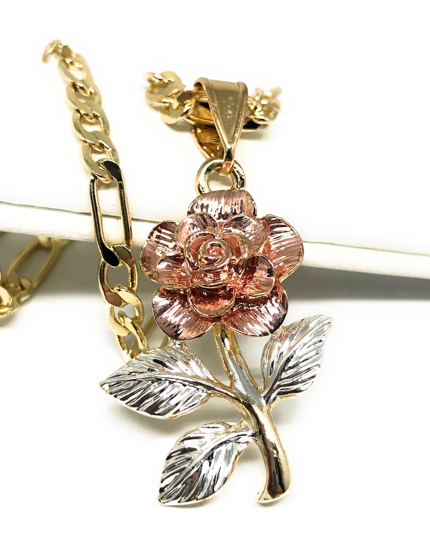 Chapado en oro de la de collar colgantes 24 " colgante – Fran & Co Jewelry