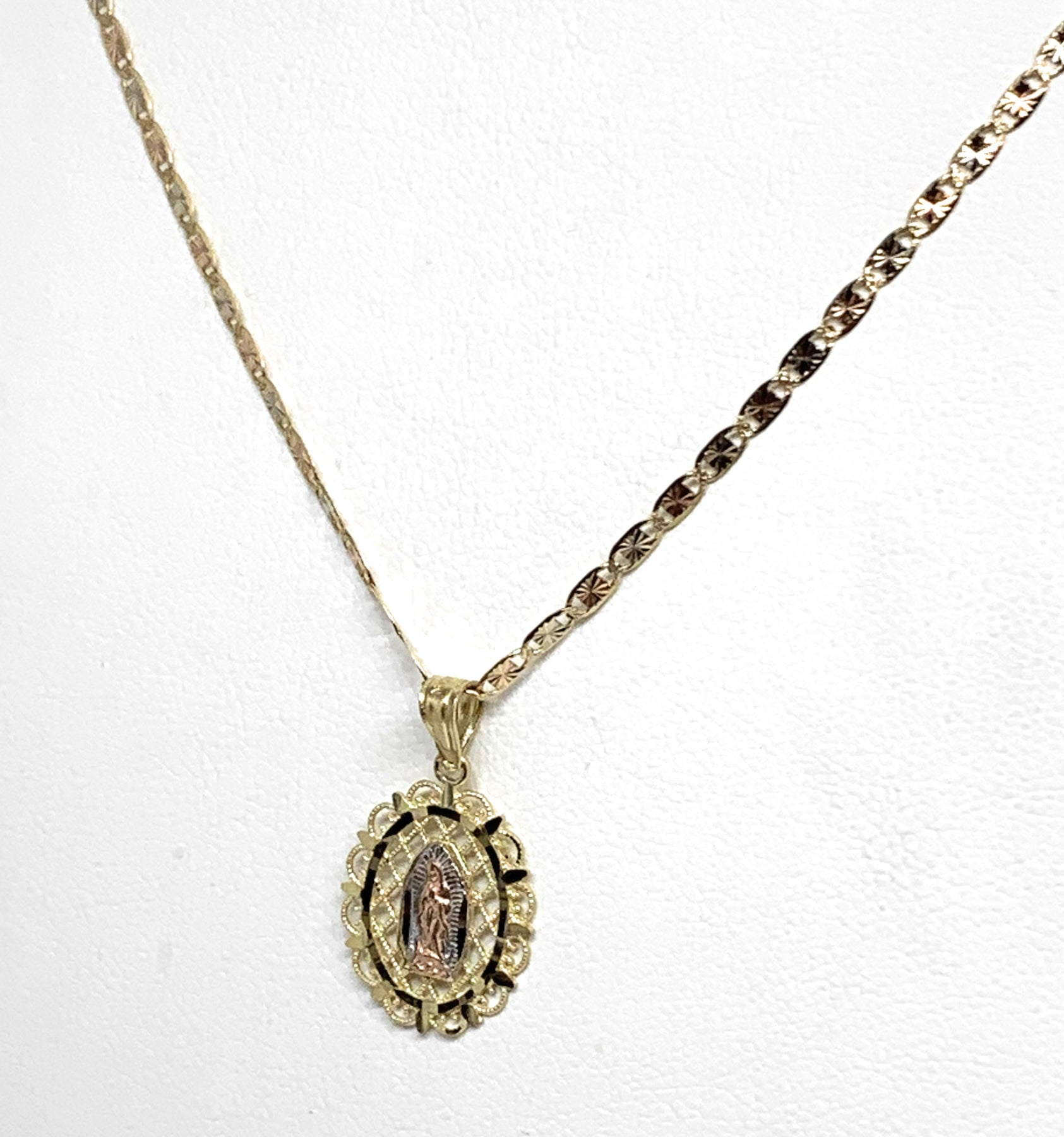4347 Tri Color 10k Solid Gold Tri-Color Virrgin Mary Elegant Pendant Necklace Virrgen ...