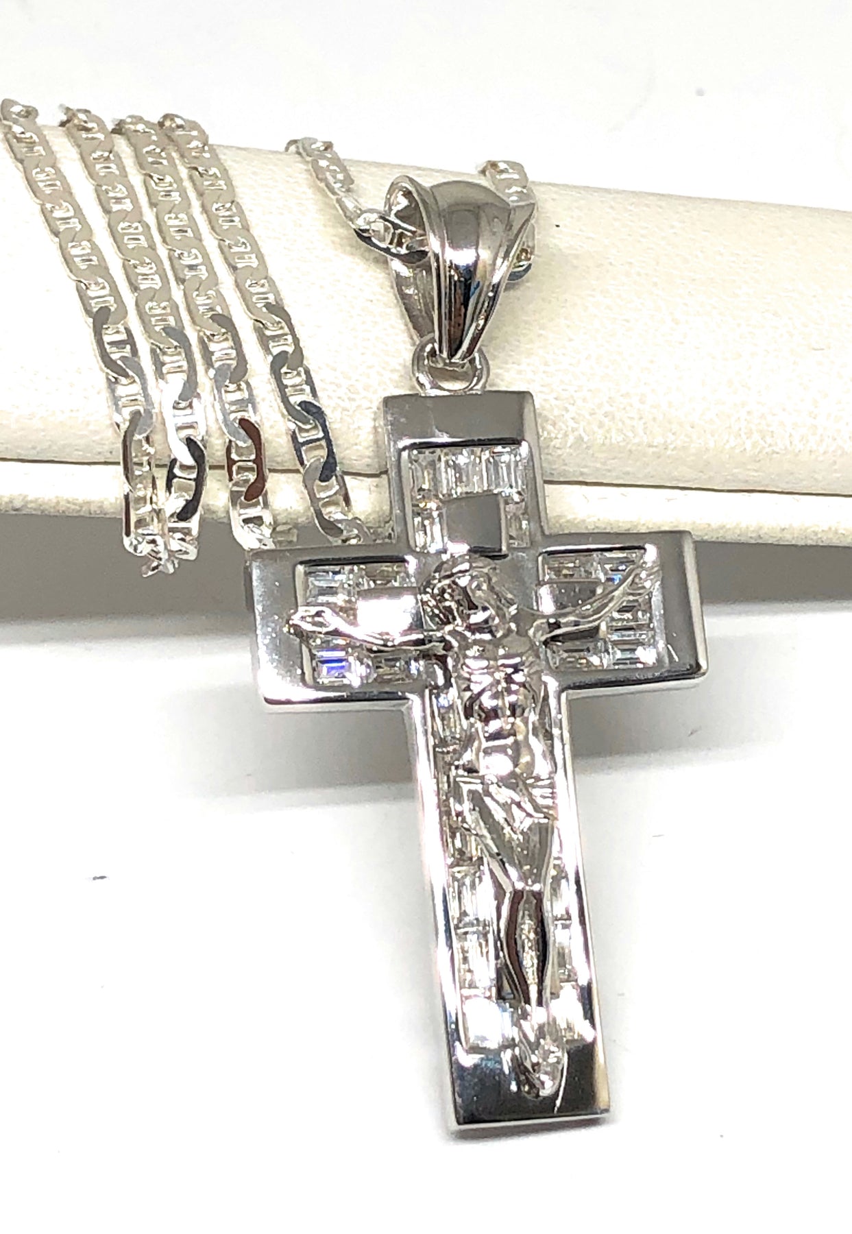 Statue deco,Pendentif en croix de jésus Crucifix, ornements de voiture Statue deco,Pendentif en croix de jésus Crucifix, ornements de voiture