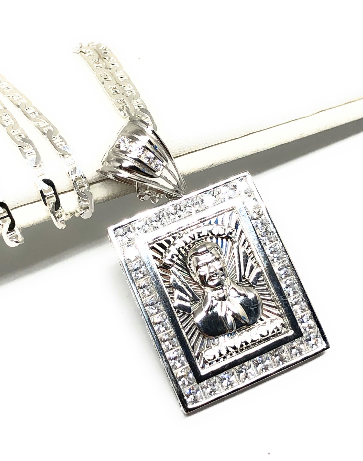 Jesus malverde silver pendant Clearance