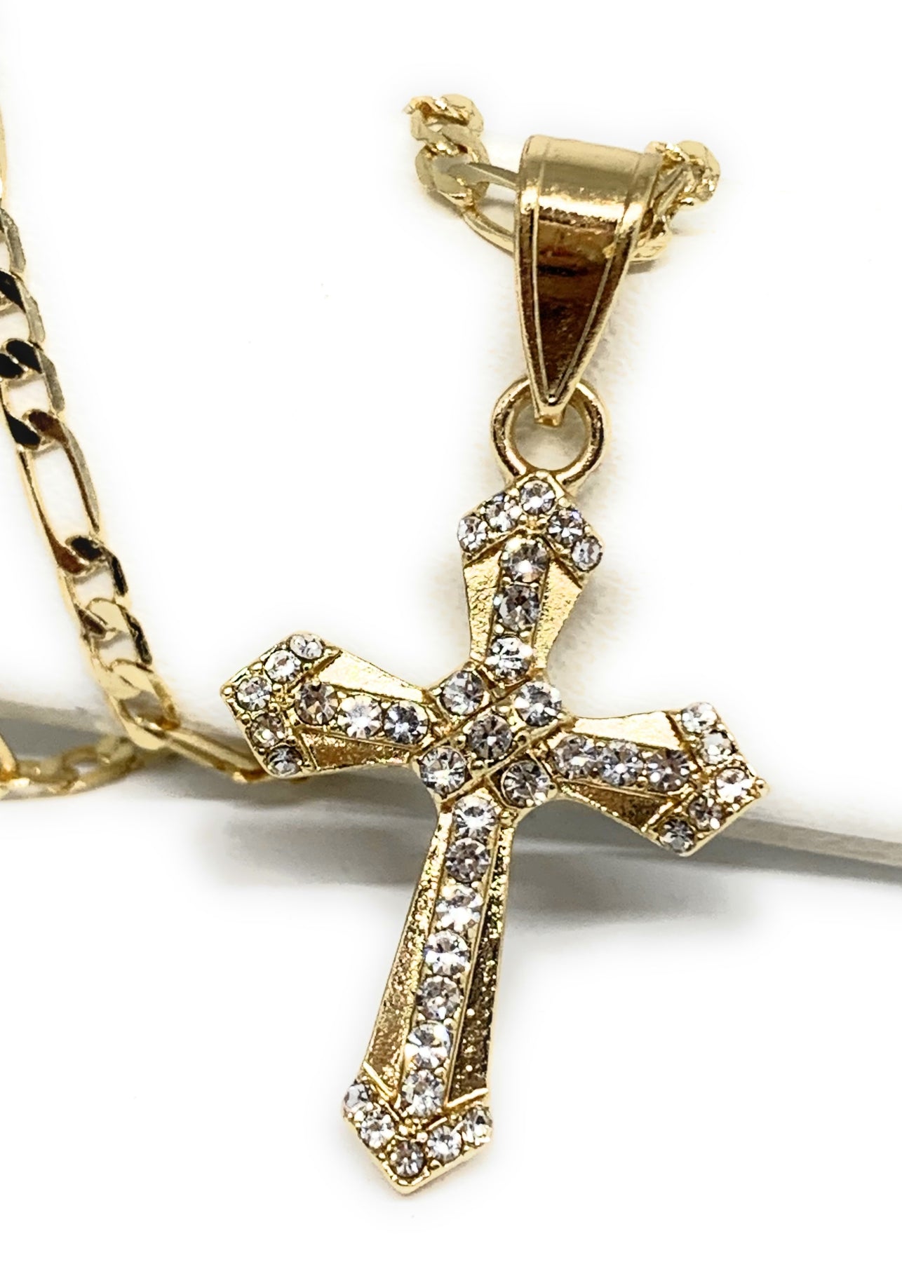 Cross Pendant Necklace with Cubic Zirconia | Lifetime Jewelry