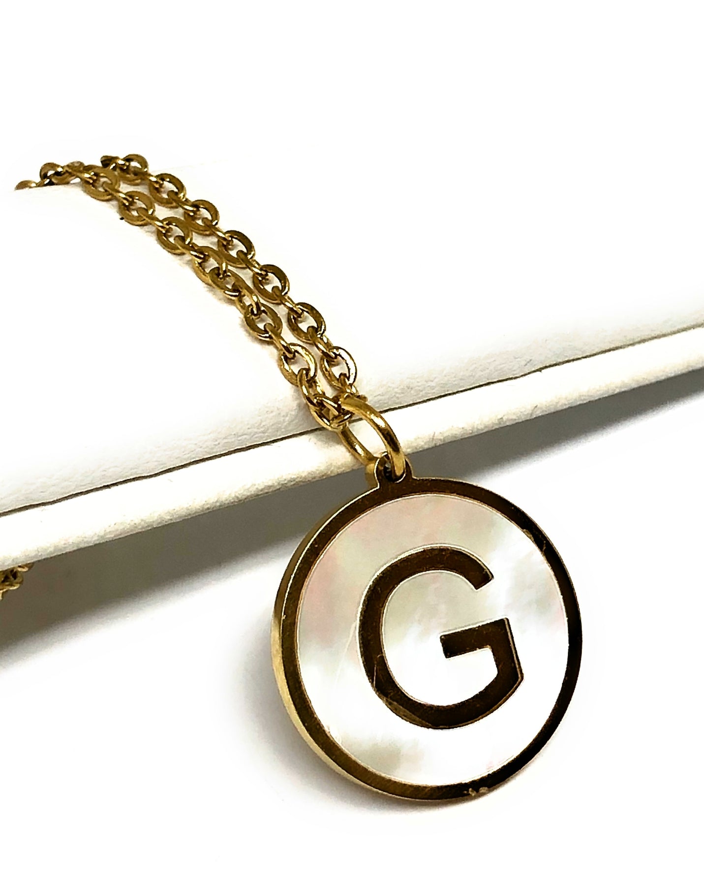 Initial Shell Pendants Gold Plated CUSTOMIZED Block Initial Letter Shell Pendant With 20