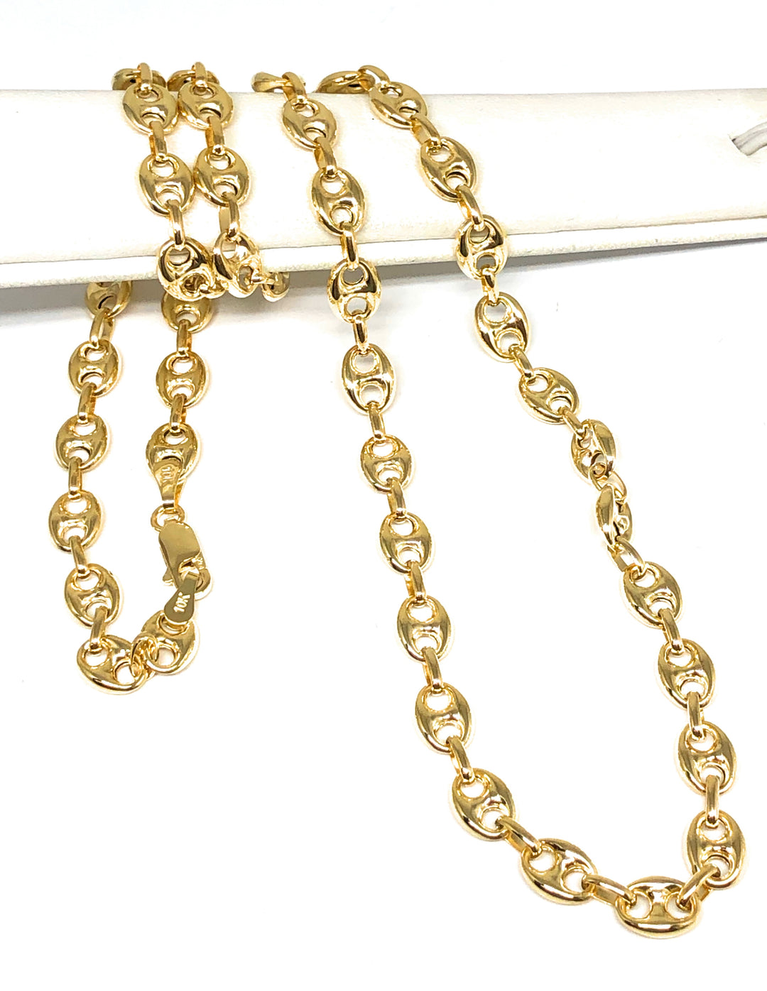 thumbnail image 2 of 10mm Puffed Mariner Anchor Link Chain - 10K Yellow Gold, Made In Italy, Lobster Clasp 2 of 6