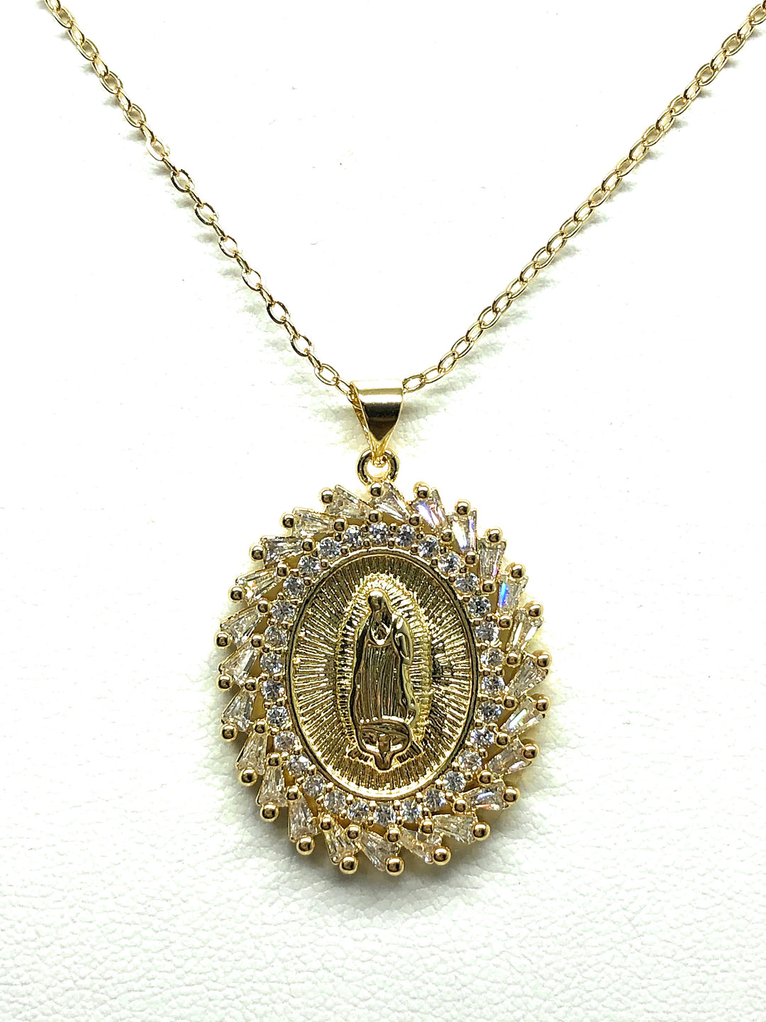 Collier Pendentif Vierge De Guadalupe Plaqué Or - Chaine 20 Pouces - Coloré - Neuf